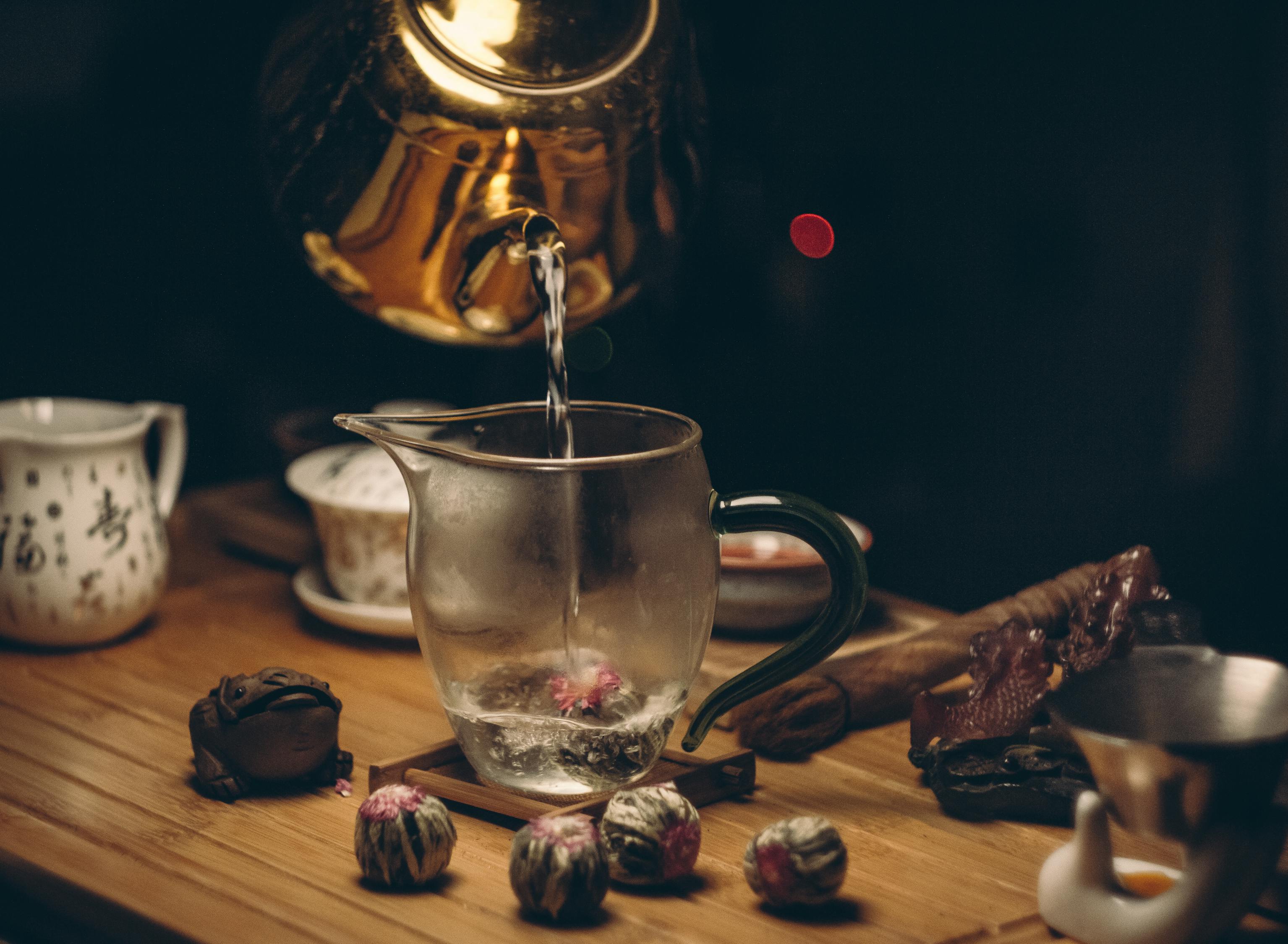 洛可可风情，55度杯里的浪漫与温度——品味生活的小确幸